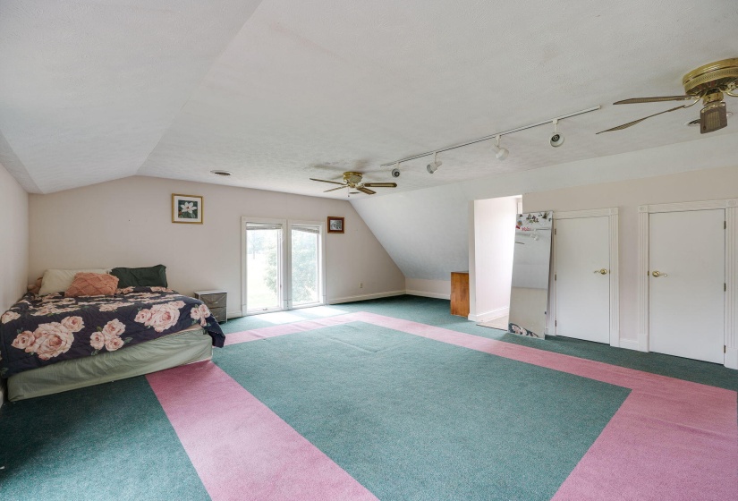 41-web-or-mls-4850-s-charleston-pike