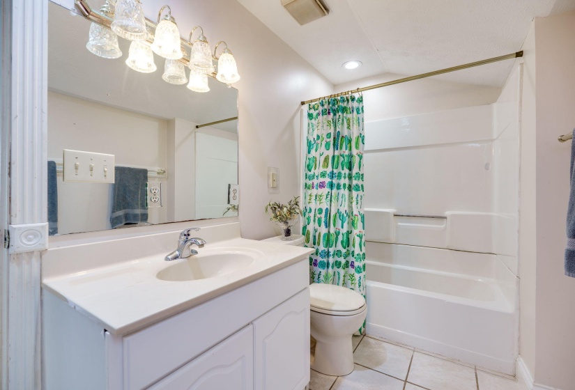 46-web-or-mls-4850-s-charleston-pike