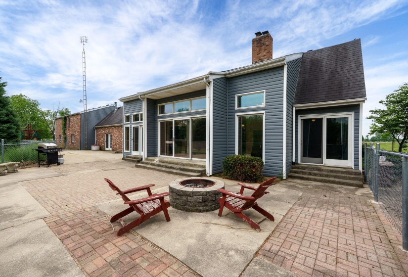 77-web-or-mls-4850-s-charleston-pike