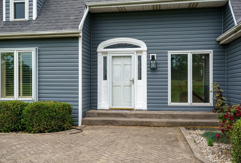 8-web-or-mls-4850-s-charleston-pike