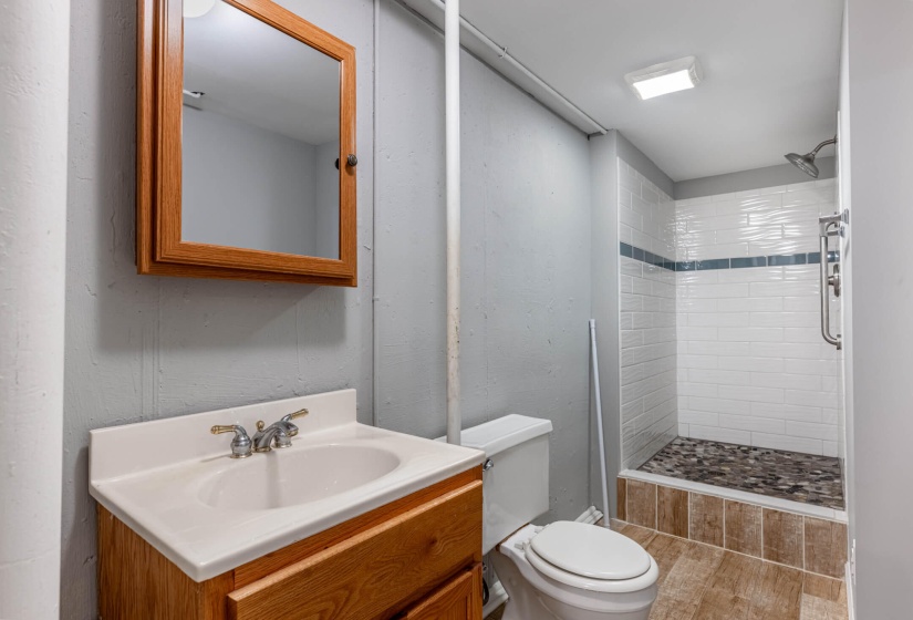 5249 Stoneridge-21