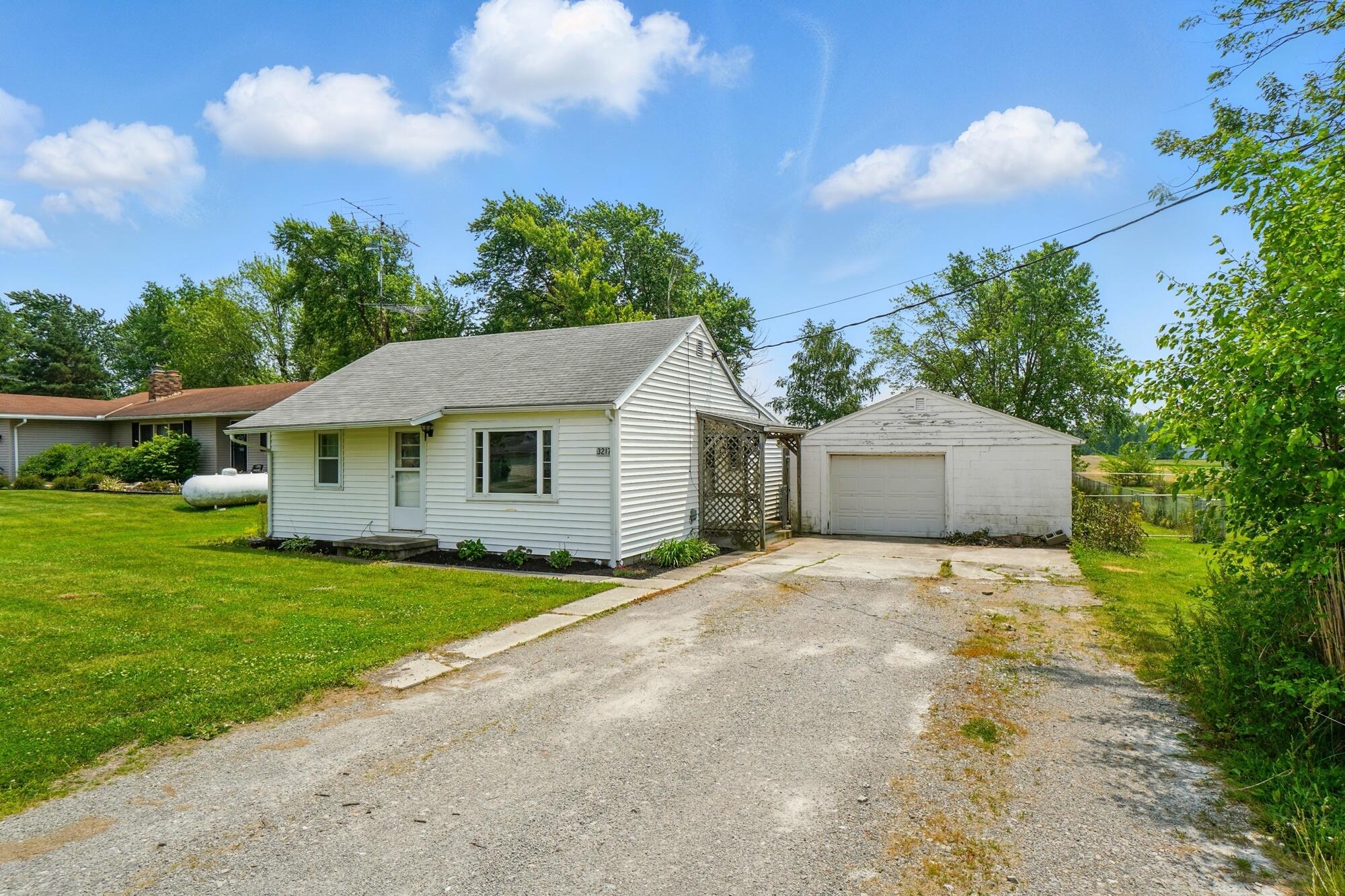 3217 Harding Highway, Marion, Ohio 43302