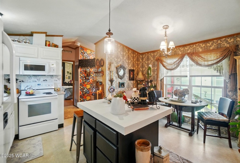 233 Buckingham Drive, Lima, Ohio, 2 Bedrooms Bedrooms, ,2 BathroomsBathrooms,Residential,For Sale,Buckingham,307290