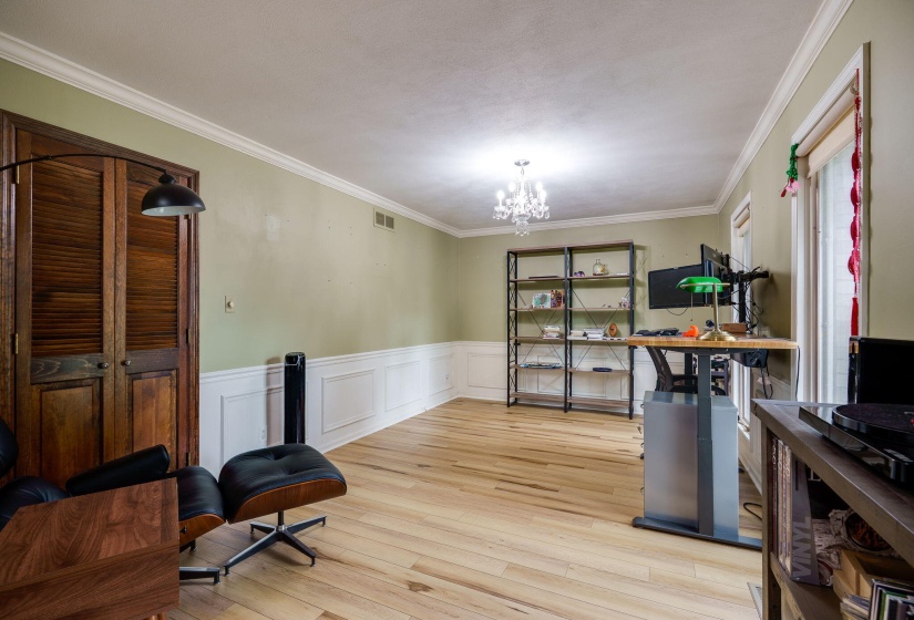 11-web-or-mls-1077-pine-meadow-terrace