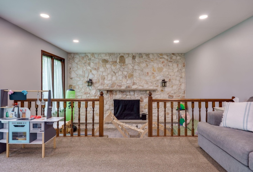 15-web-or-mls-1077-pine-meadow-terrace