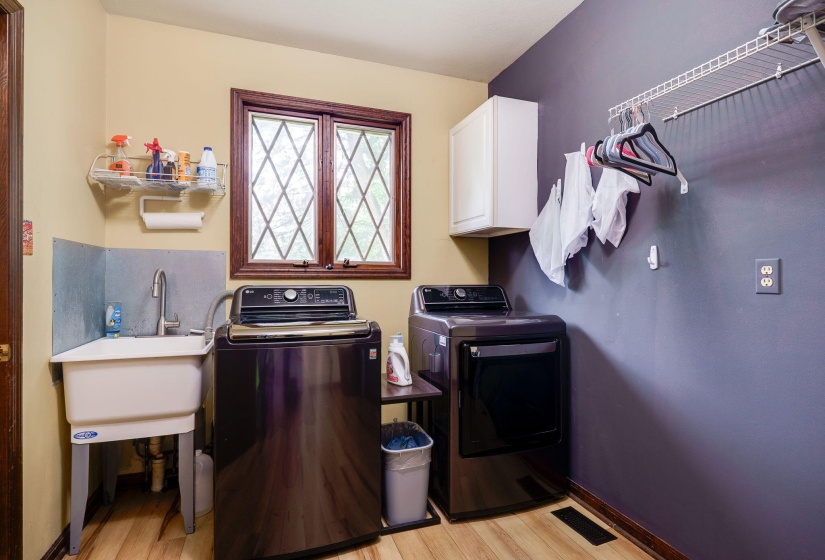 40-web-or-mls-1077-pine-meadow-terrace
