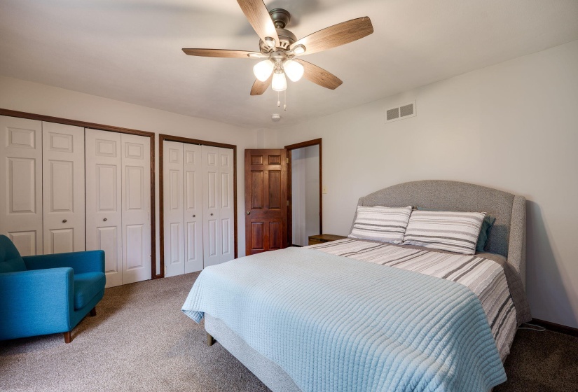 45-web-or-mls-1077-pine-meadow-terrace