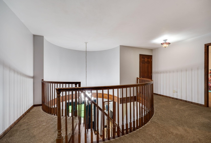 49-web-or-mls-1077-pine-meadow-terrace