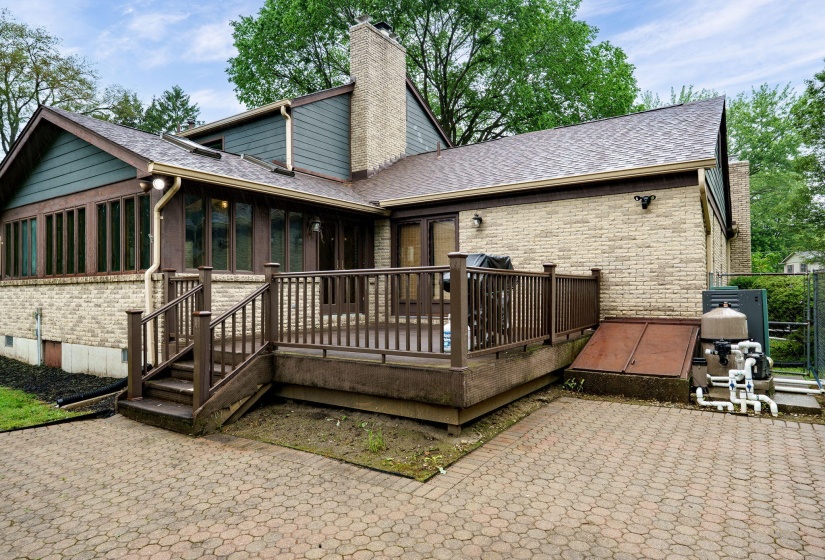 66-web-or-mls-1077-pine-meadow-terrace