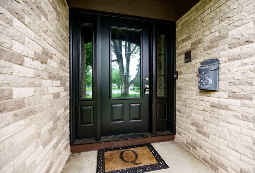 7-web-or-mls-1077-pine-meadow-terrace