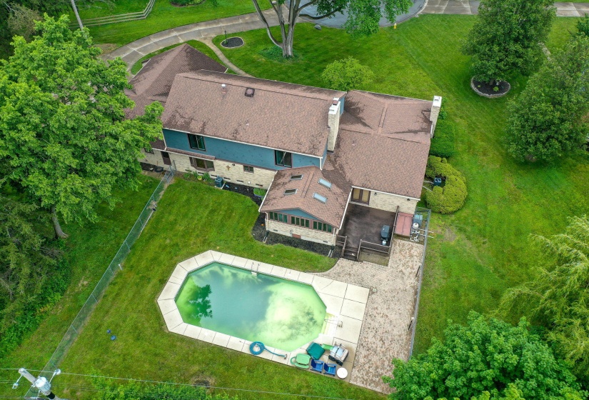 81-web-or-mls-1077-pine-meadow-terrace