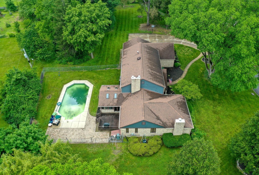 82-web-or-mls-1077-pine-meadow-terrace