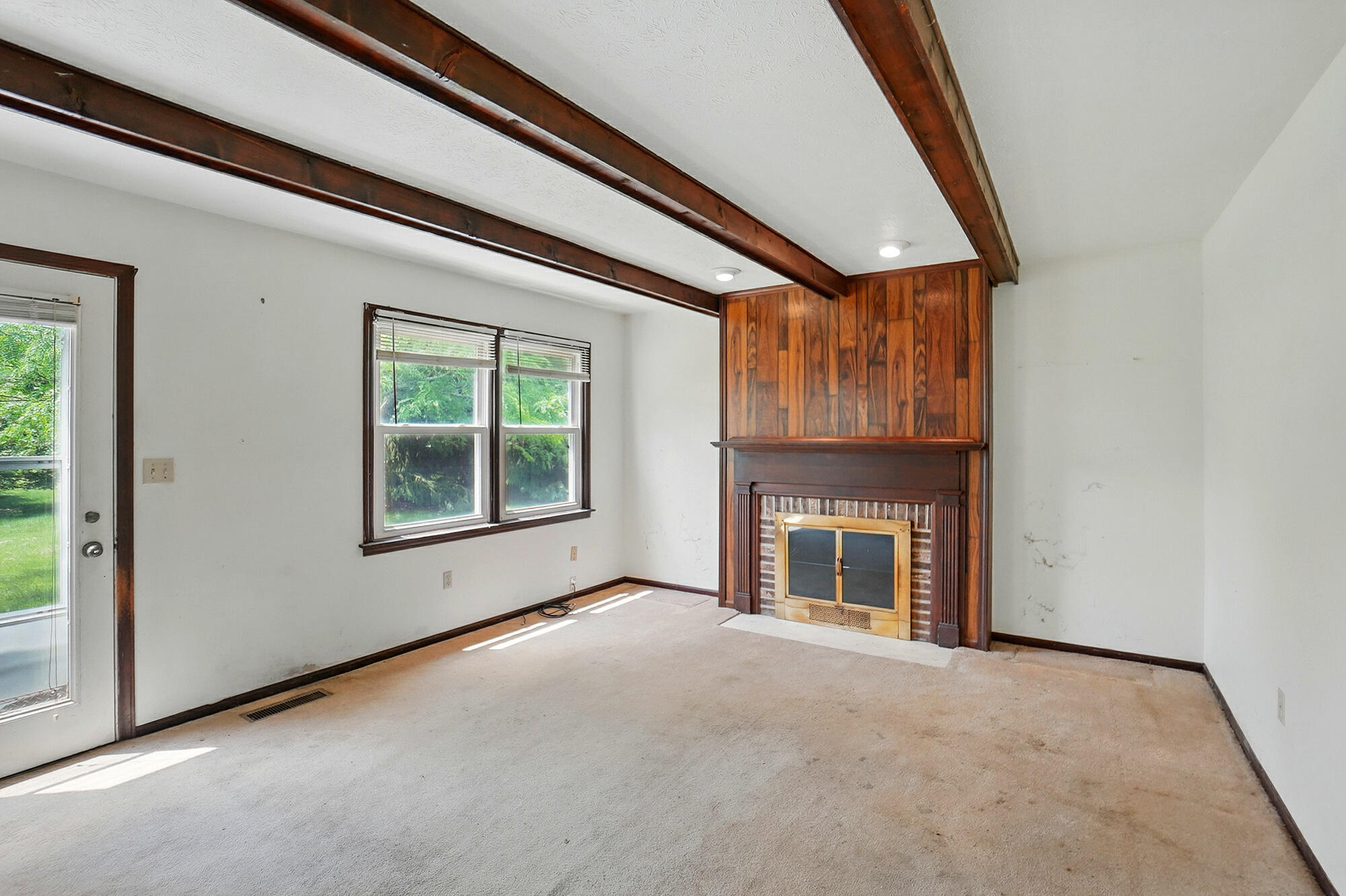 1985 Fox Run, Troy, Ohio 45373