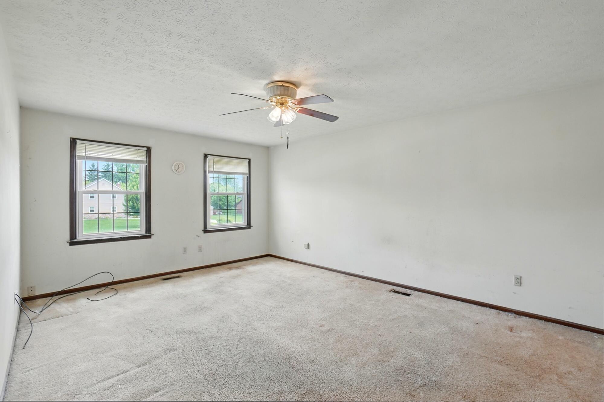 1985 Fox Run, Troy, Ohio 45373