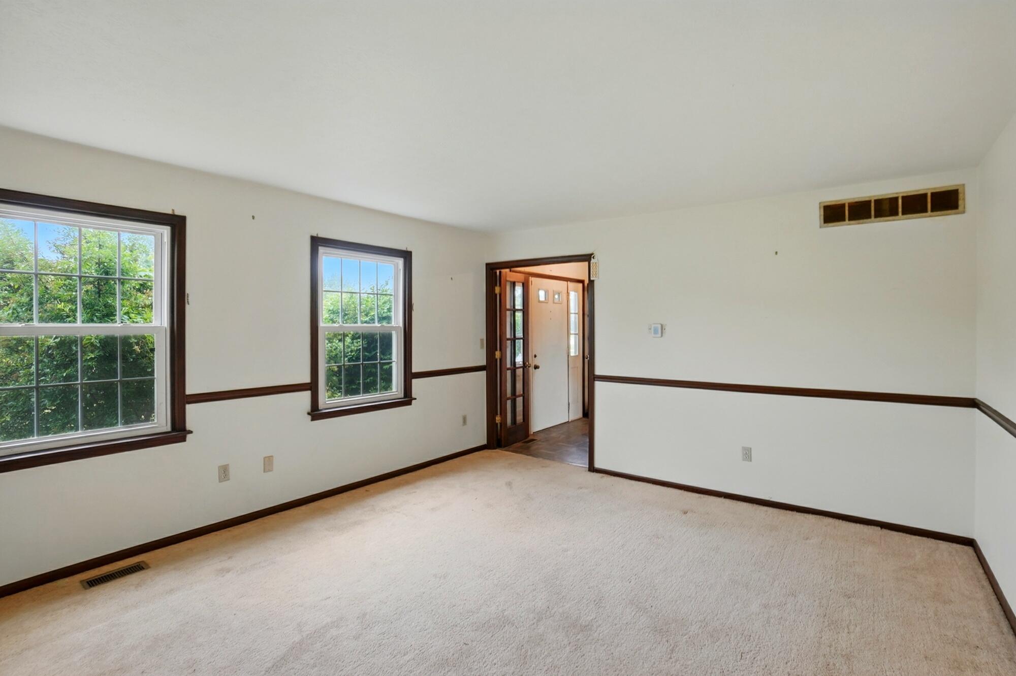 1985 Fox Run, Troy, Ohio 45373