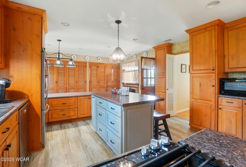 1010 Glynwood Road, Wapakoneta, Ohio, 4 Bedrooms Bedrooms, ,2 BathroomsBathrooms,Residential,For Sale,Glynwood,307294