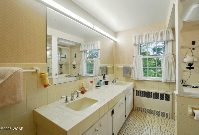 1010 Glynwood Road, Wapakoneta, Ohio, 4 Bedrooms Bedrooms, ,2 BathroomsBathrooms,Residential,For Sale,Glynwood,307294
