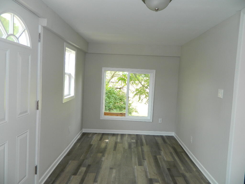 16 Walnut Street, Jeffersonville, Ohio 43128