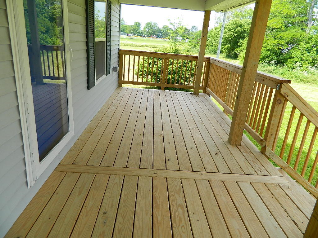 16 Walnut Street, Jeffersonville, Ohio 43128