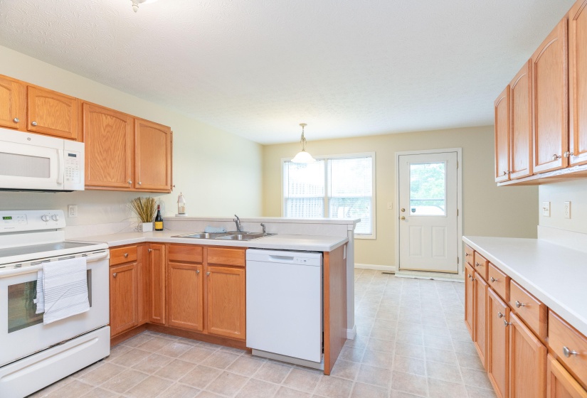 2204 Navajo, Piqua-13