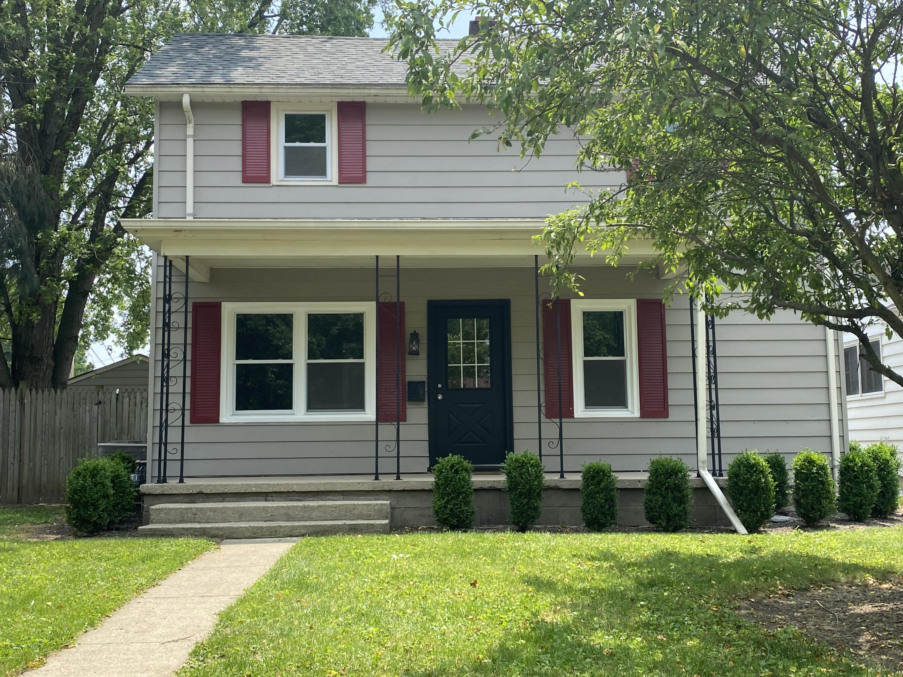823 Robinson Avenue, Piqua, Ohio 45356