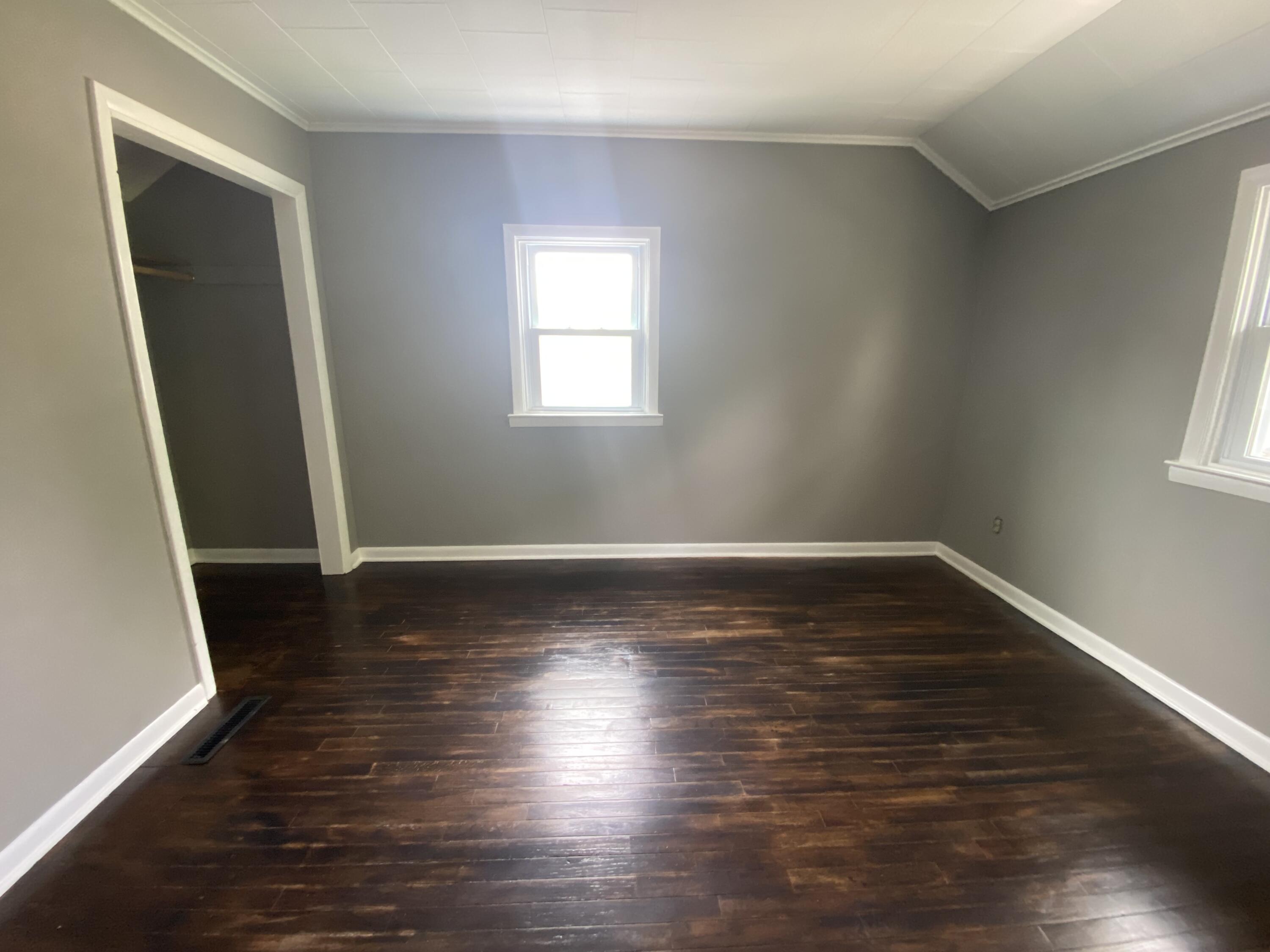 823 Robinson Avenue, Piqua, Ohio 45356