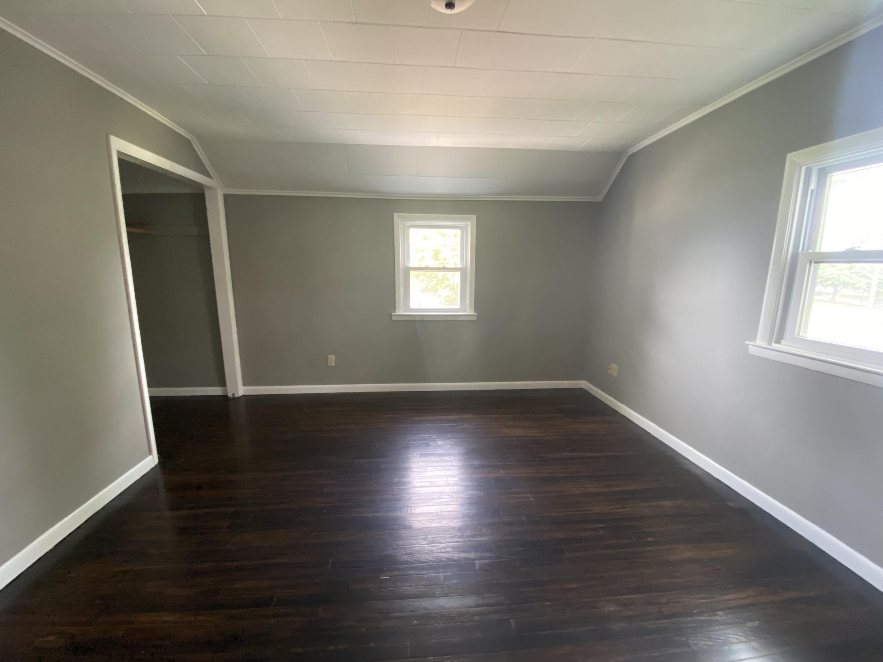 823 Robinson Avenue, Piqua, Ohio 45356