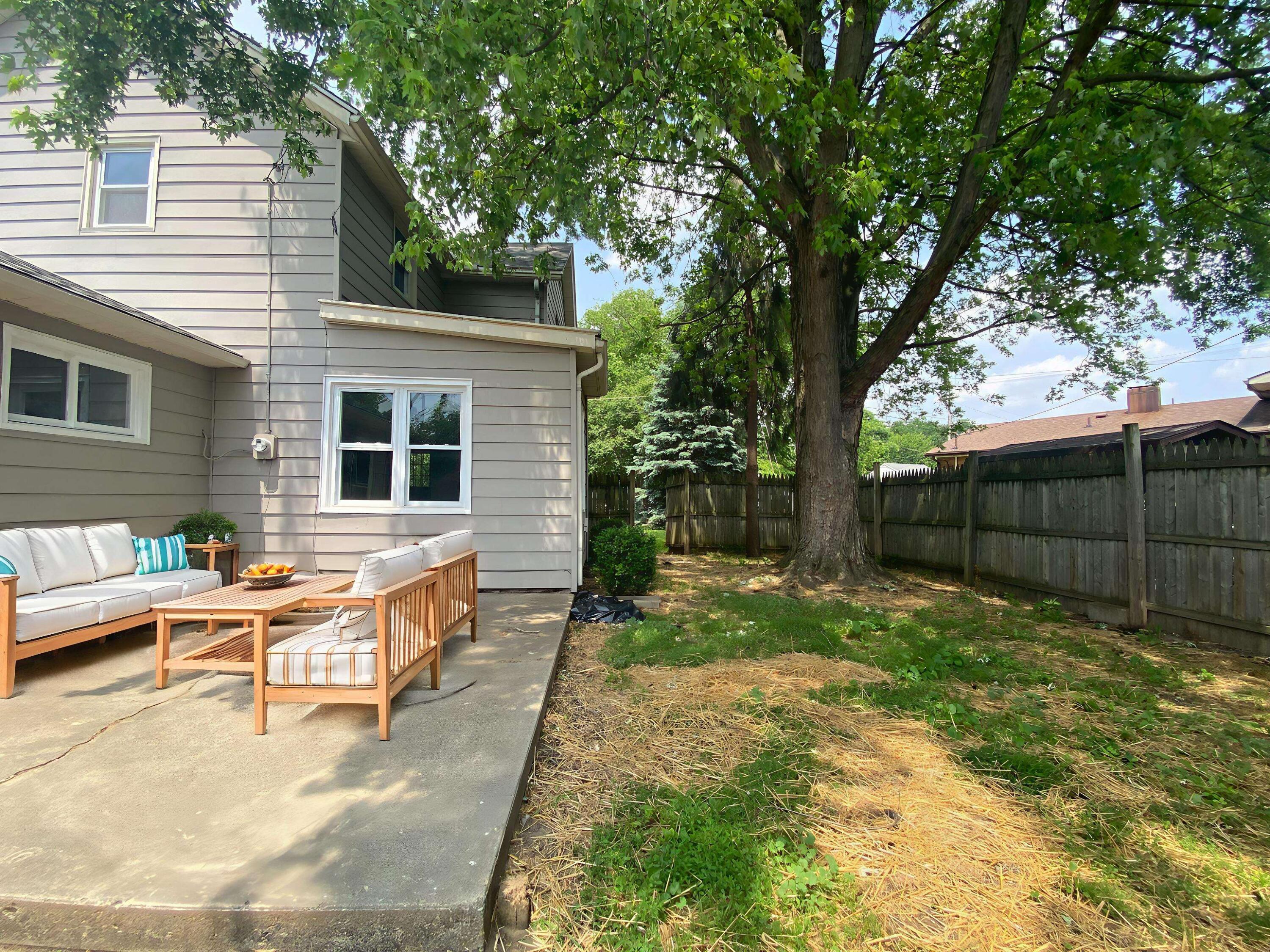 823 Robinson Avenue, Piqua, Ohio 45356