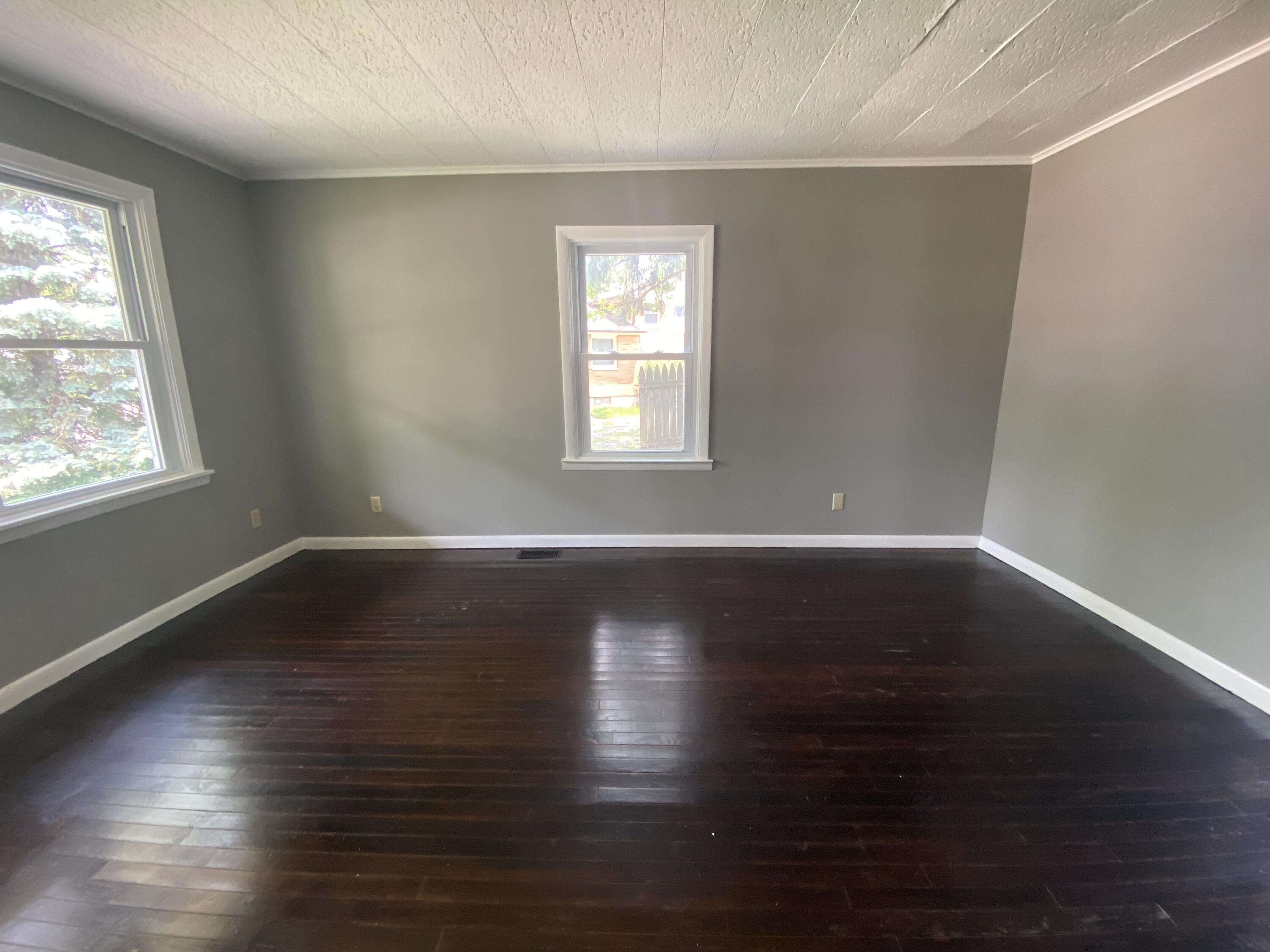 823 Robinson Avenue, Piqua, Ohio 45356