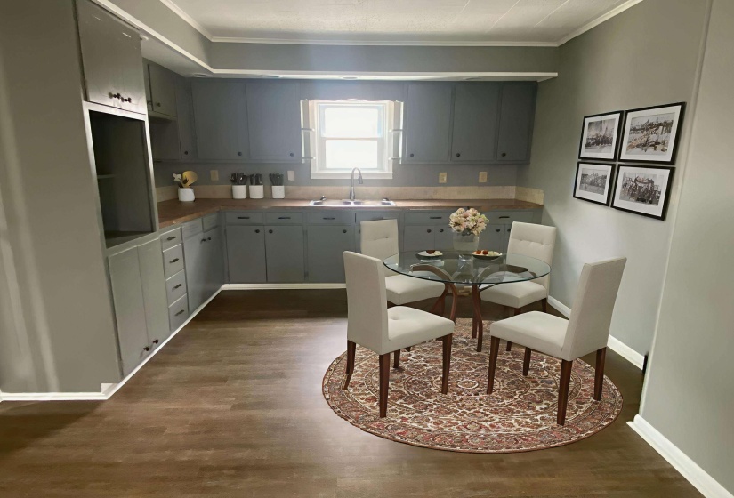 IMG_2595 - Kitchen - Standard - 2