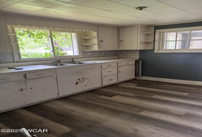 807 Union Street, Lima, Ohio, 2 Bedrooms Bedrooms, ,1 BathroomBathrooms,Residential,For Sale,Union,307300