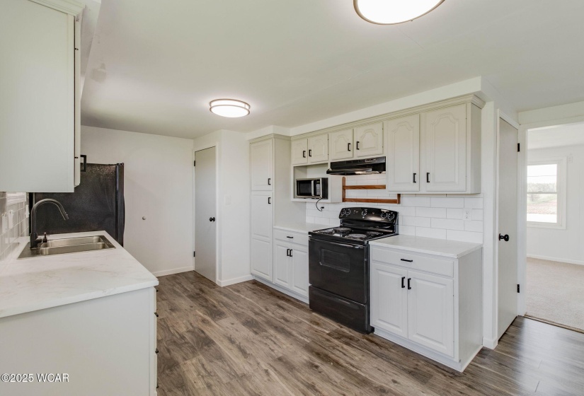 5647 Ada Road, Lima, Ohio, 4 Bedrooms Bedrooms, ,1 BathroomBathrooms,Residential,For Sale,Ada,306886