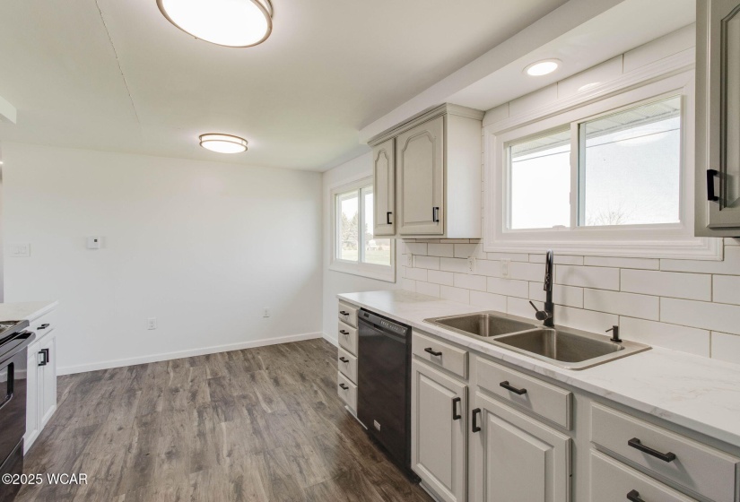 5647 Ada Road, Lima, Ohio, 4 Bedrooms Bedrooms, ,1 BathroomBathrooms,Residential,For Sale,Ada,306886