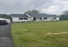 712 Vale Road, Springfield, Ohio 45504, 3 Bedrooms Bedrooms, ,2 BathroomsBathrooms,Residential,For Sale,Vale,1039188