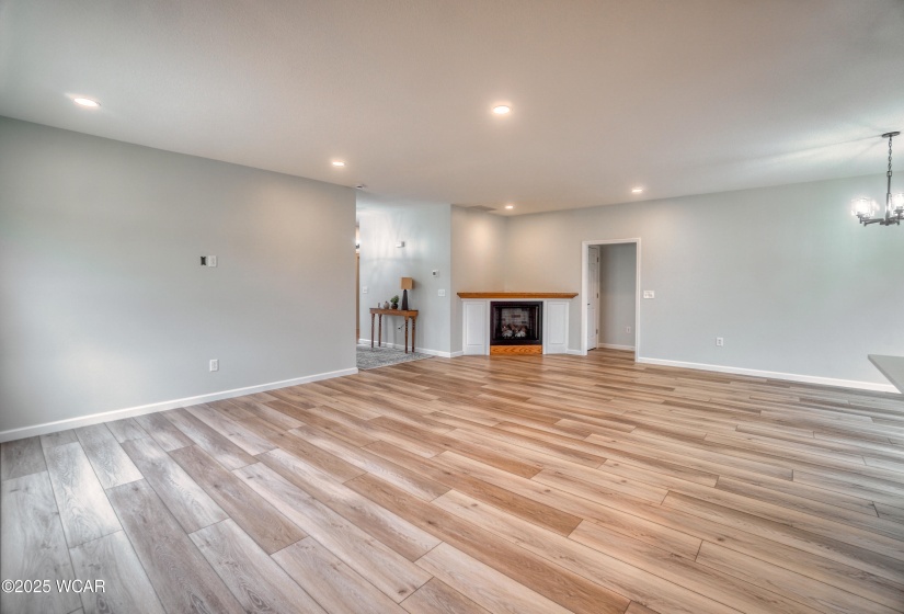 423 Oakview Drive, Ottawa, Ohio, 3 Bedrooms Bedrooms, ,2 BathroomsBathrooms,Residential,For Sale,Oakview,307311