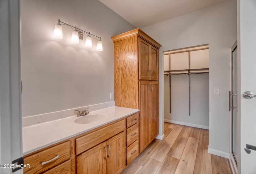 423 Oakview Drive, Ottawa, Ohio, 3 Bedrooms Bedrooms, ,2 BathroomsBathrooms,Residential,For Sale,Oakview,307311