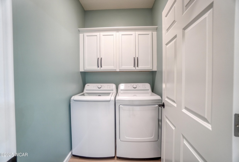 423 Oakview Drive, Ottawa, Ohio, 3 Bedrooms Bedrooms, ,2 BathroomsBathrooms,Residential,For Sale,Oakview,307311