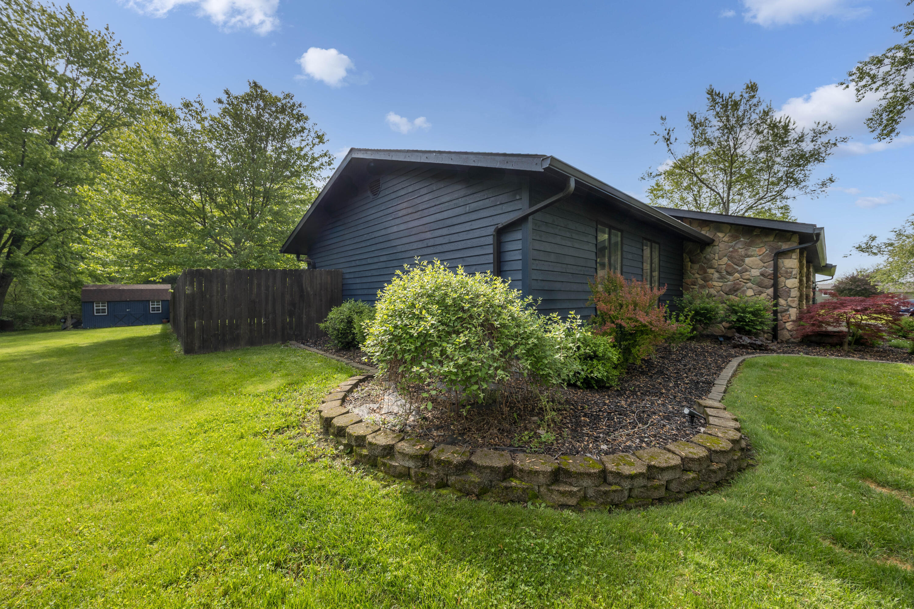 11310 Parker Drive, Belle Center, Ohio 43310