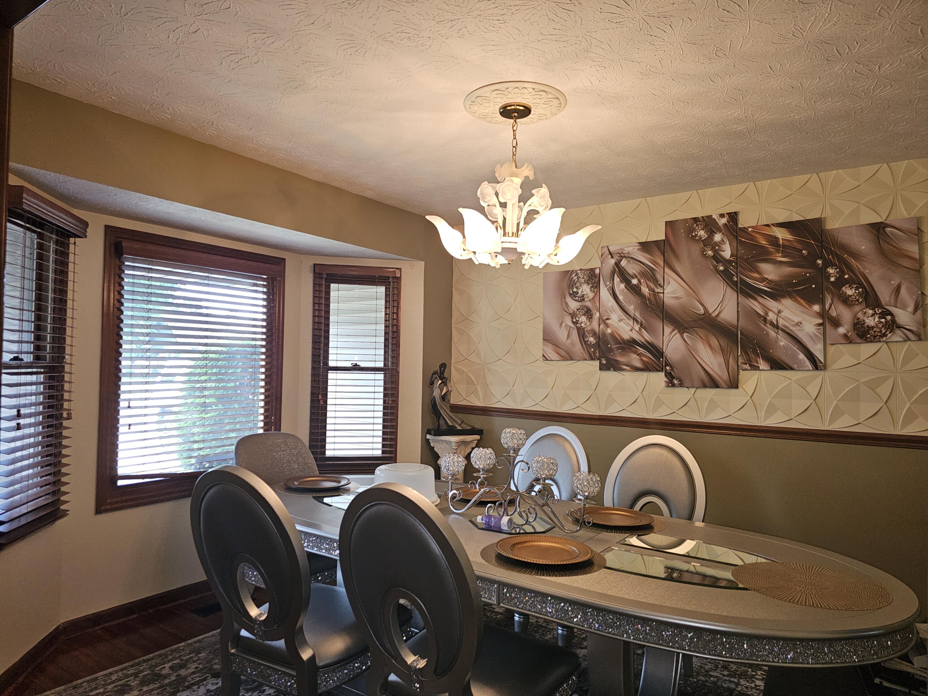 1308 Stonyridge Avenue, Troy, Ohio 45373