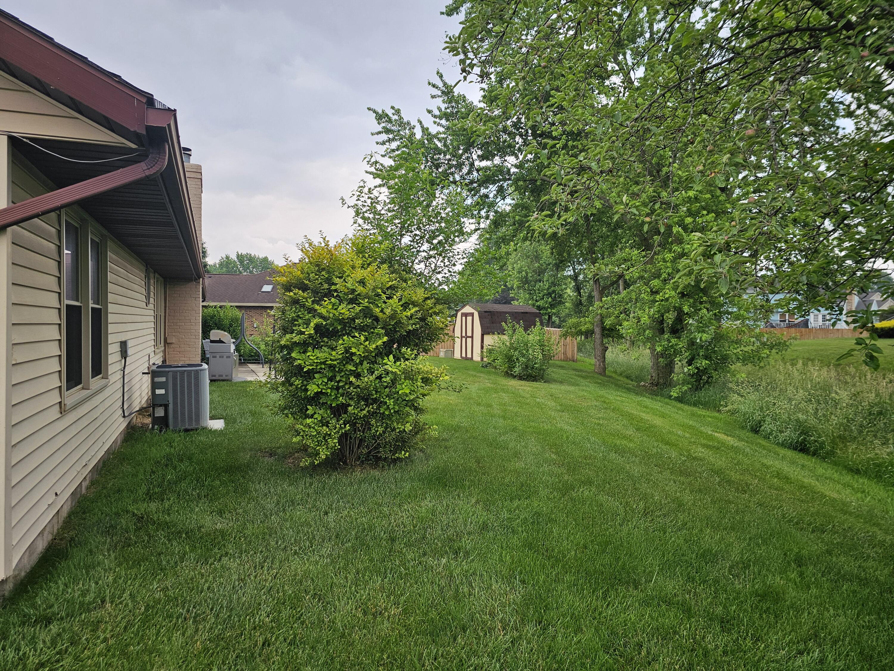 1308 Stonyridge Avenue, Troy, Ohio 45373
