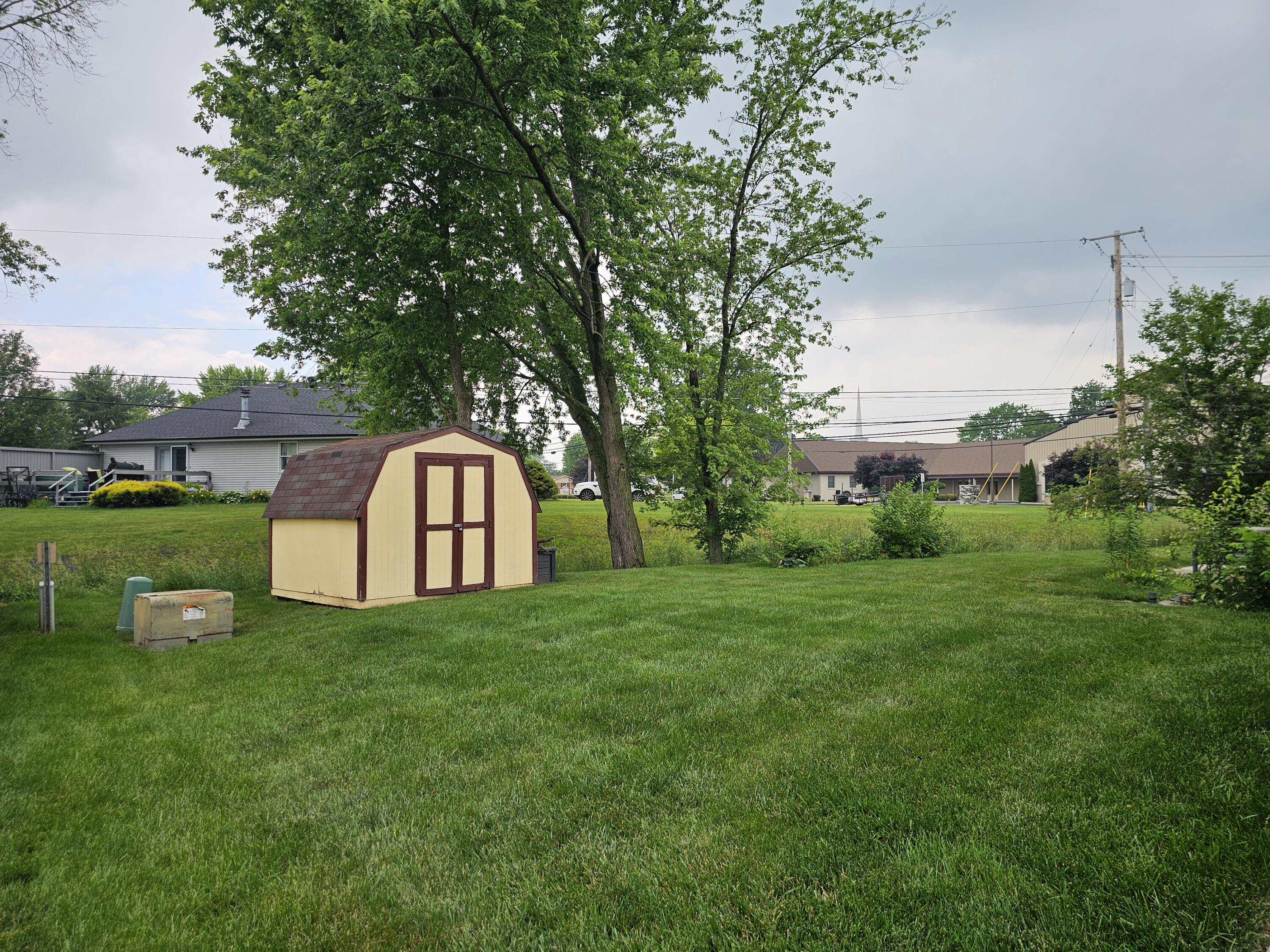 1308 Stonyridge Avenue, Troy, Ohio 45373