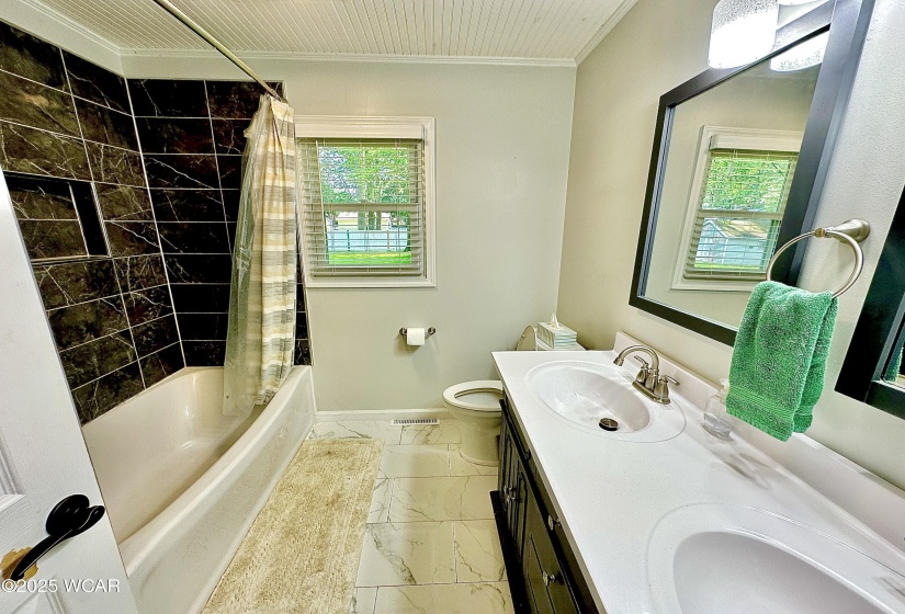 5653 Fort Amanda Road, Lima, Ohio, 3 Bedrooms Bedrooms, ,2 BathroomsBathrooms,Residential,For Sale,Fort Amanda,307315
