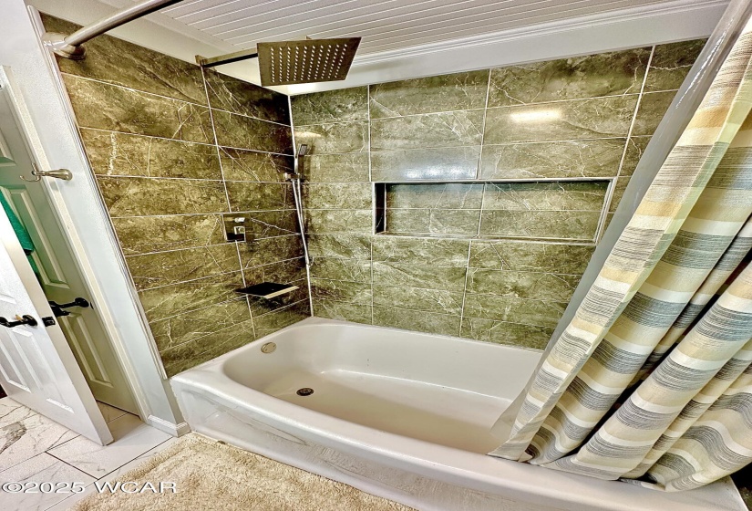 5653 Fort Amanda Road, Lima, Ohio, 3 Bedrooms Bedrooms, ,2 BathroomsBathrooms,Residential,For Sale,Fort Amanda,307315