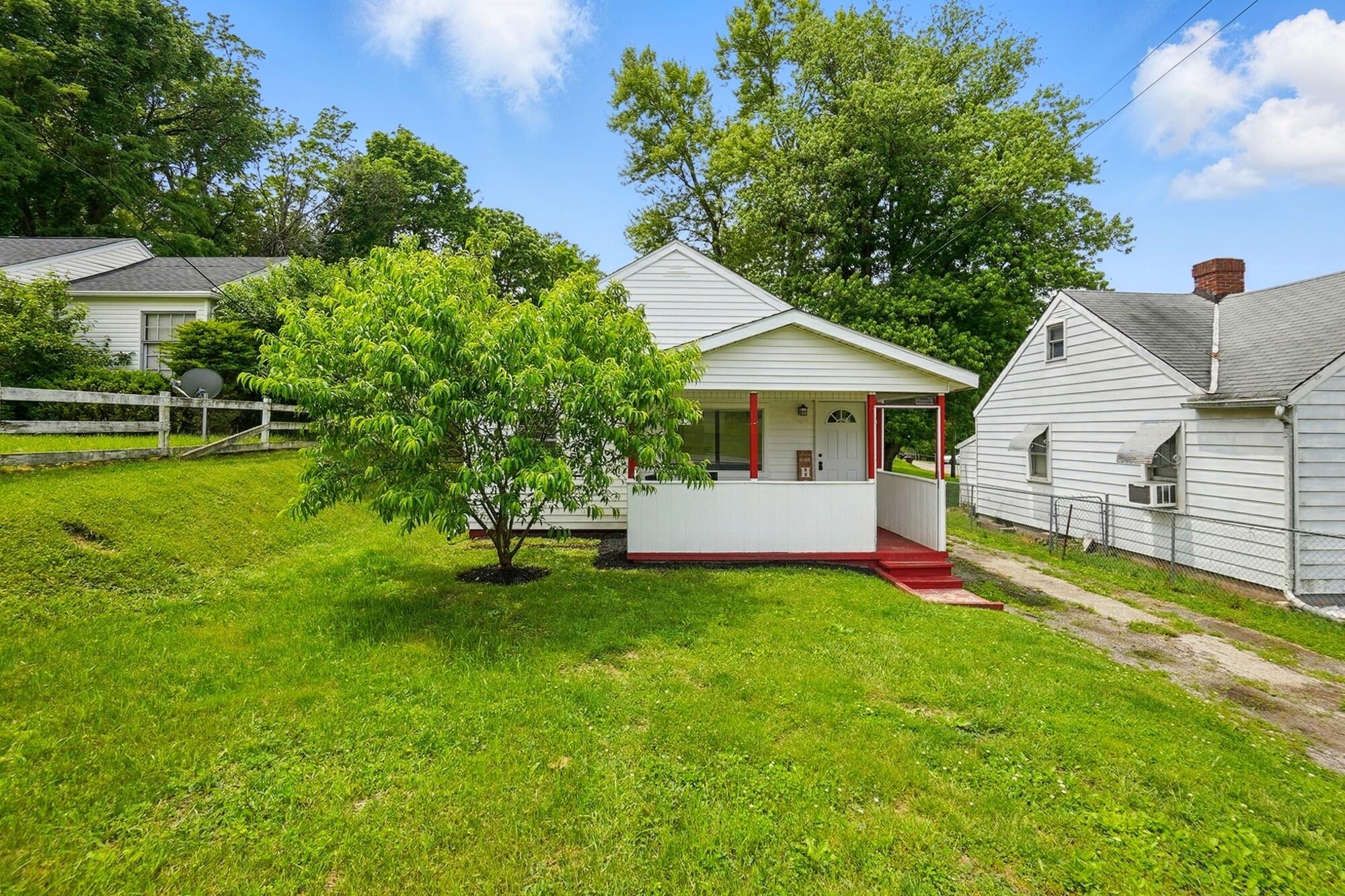 2718 Lagonda Avenue, Springfield, Ohio 45503