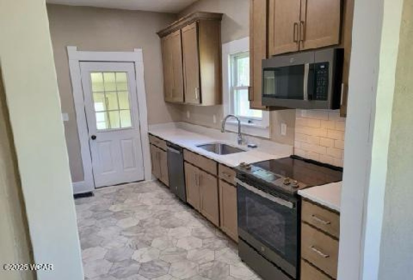 136 Raymond Street, Van Wert, Ohio, 3 Bedrooms Bedrooms, ,1 BathroomBathrooms,Residential,For Sale,Raymond,307321