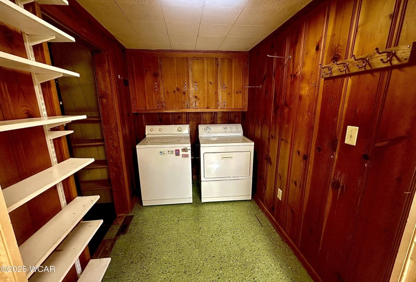 1570 Southwood Drive, Lima, Ohio, 2 Bedrooms Bedrooms, ,2 BathroomsBathrooms,Residential,For Sale,Southwood,307320