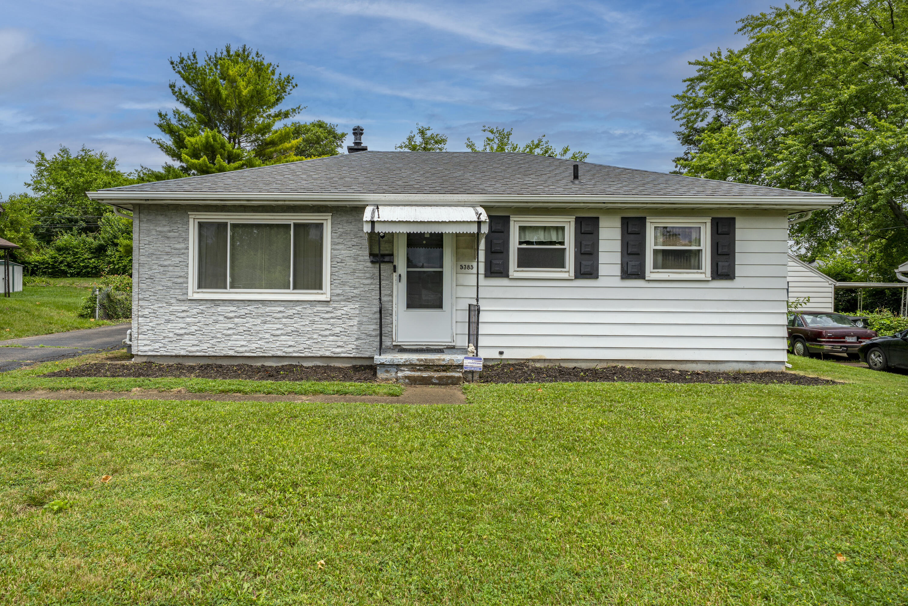 5385 Woodbine Avenue, Dayton, Ohio 45432