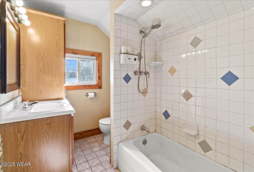 424 Market Street, Kenton, Ohio, 4 Bedrooms Bedrooms, ,1 BathroomBathrooms,Residential,For Sale,Market,306790