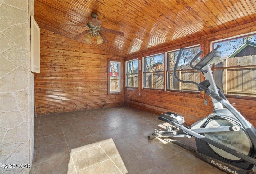 424 Market Street, Kenton, Ohio, 4 Bedrooms Bedrooms, ,1 BathroomBathrooms,Residential,For Sale,Market,306790