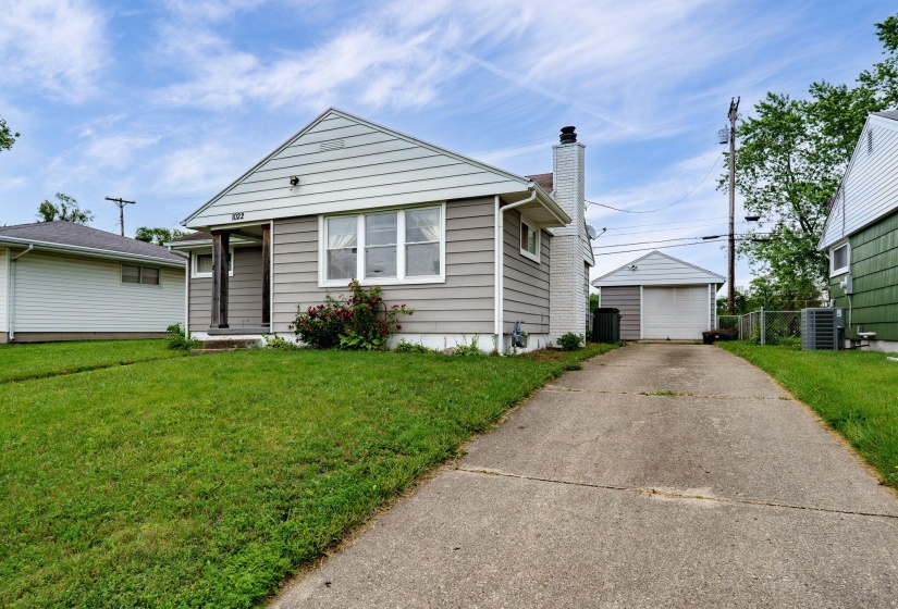 2-web-or-mls-1022-adams-st